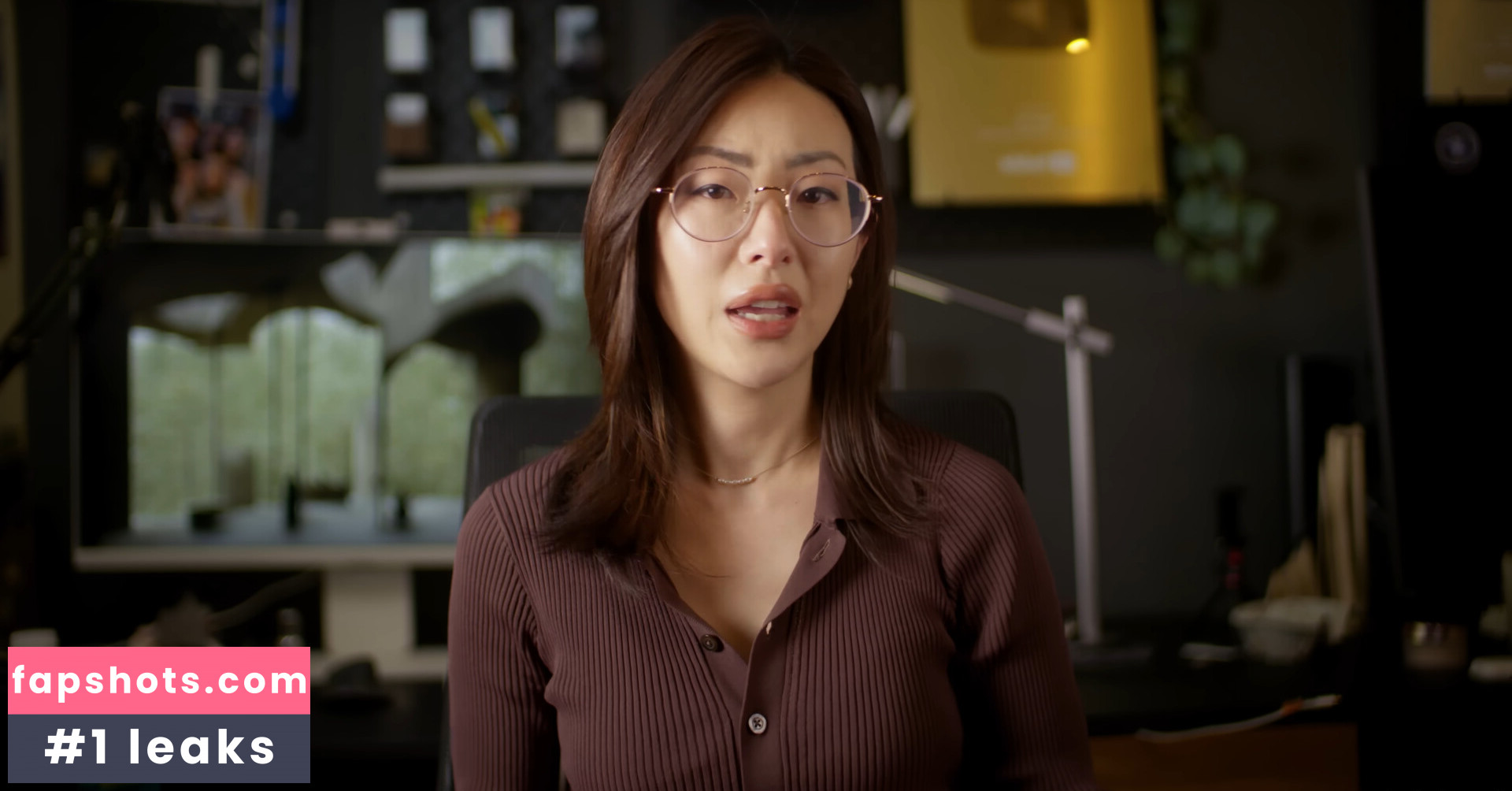 Dami Lee gallery photo #23