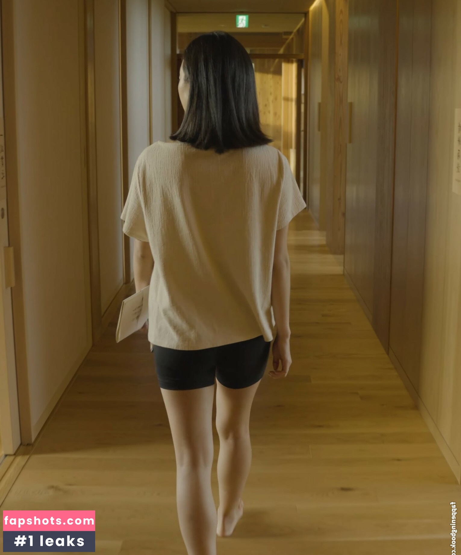 Dami Lee gallery photo #24