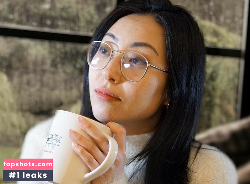 Dami Lee gallery photo #33