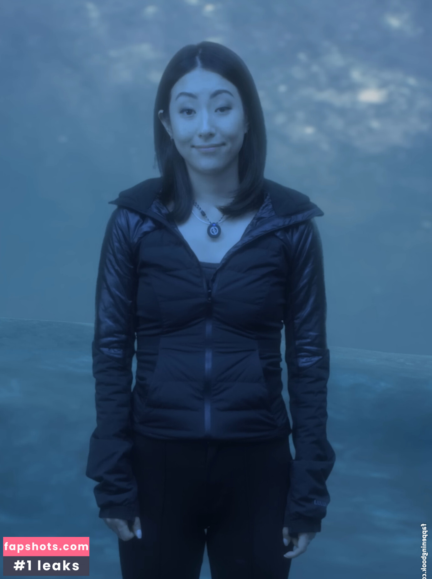 Dami Lee nude babe gallery