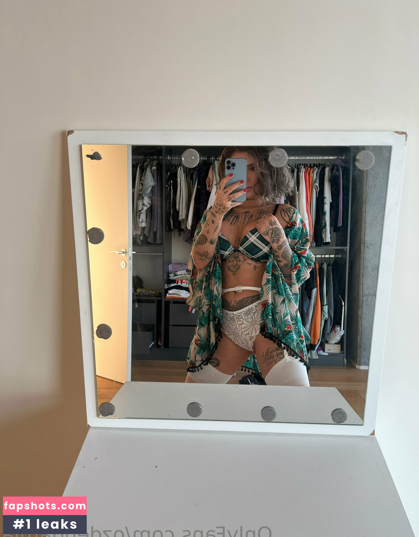 damlaozden gallery photo #18