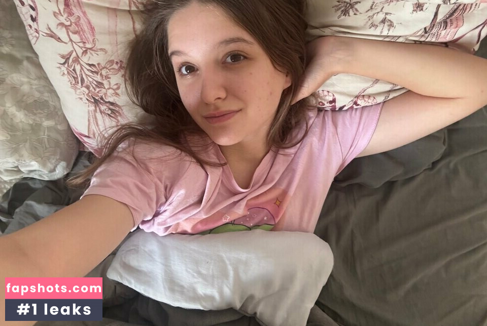 dana_mellow gallery photo #4