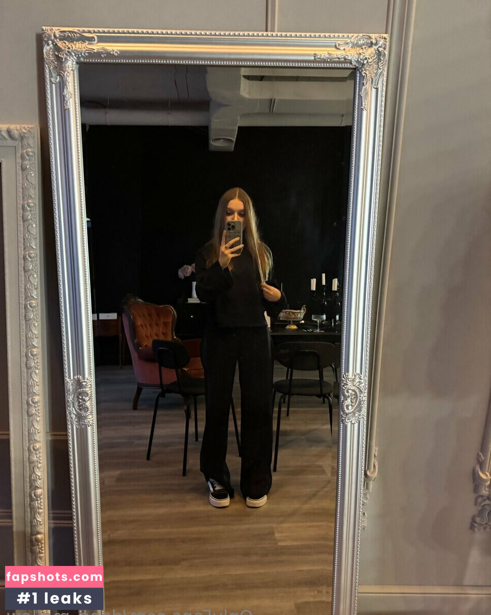 dana_mellow gallery photo #5