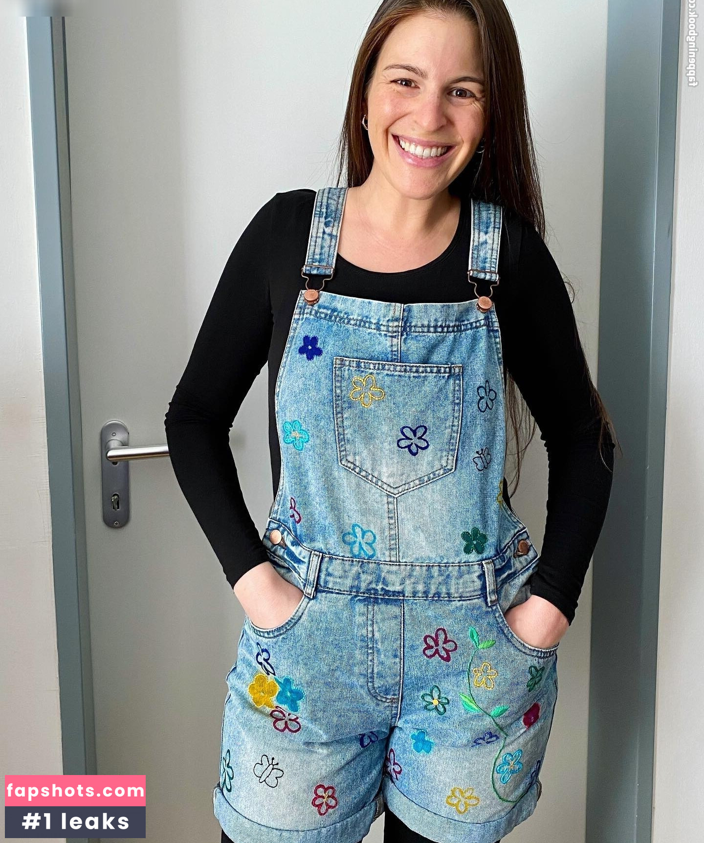 Dana "WantedAdventure" Newman gallery photo #11