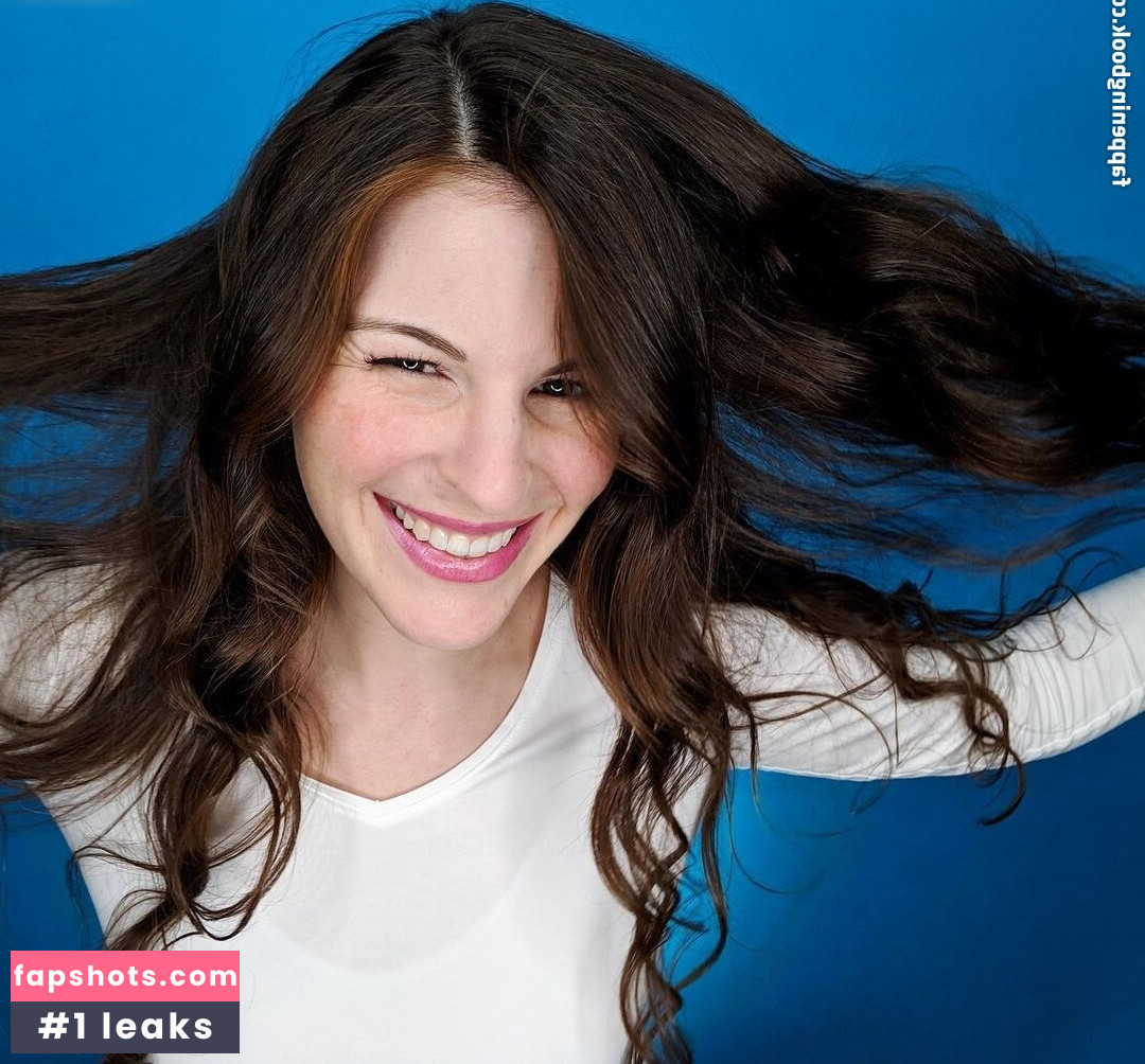 Dana "WantedAdventure" Newman gallery photo #8