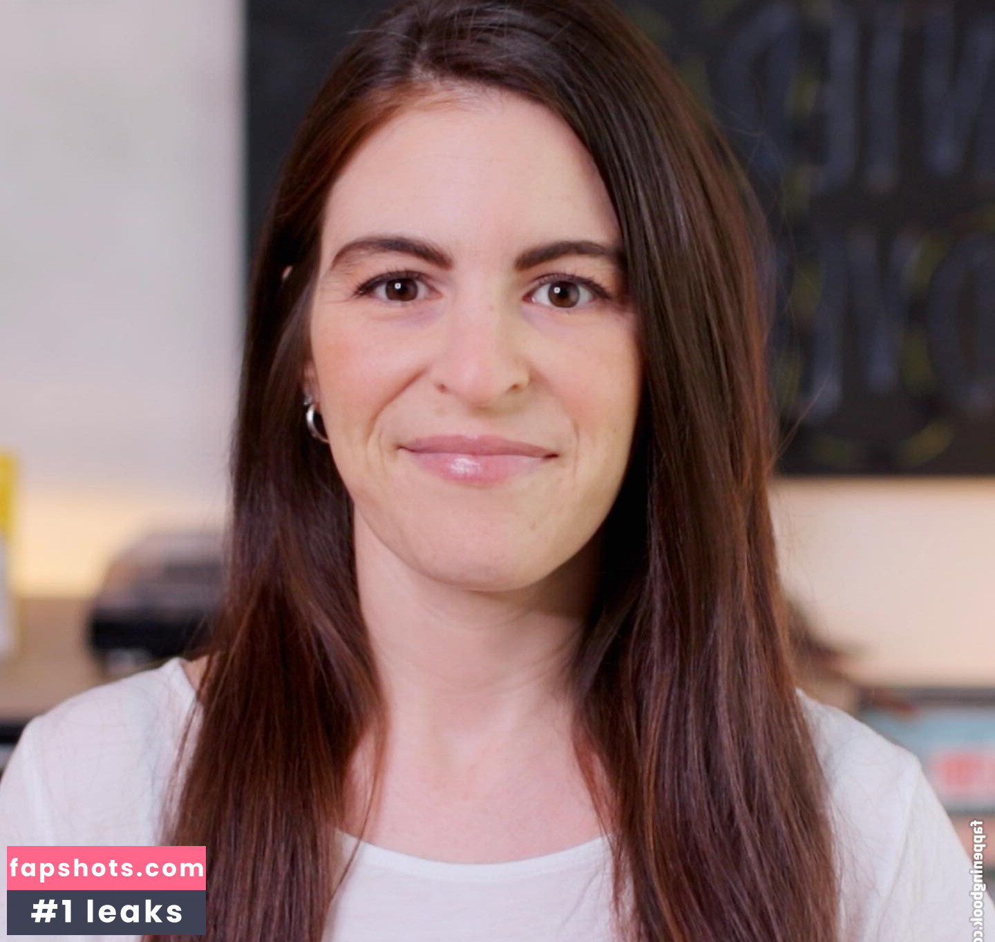 Dana "WantedAdventure" Newman gallery photo #9