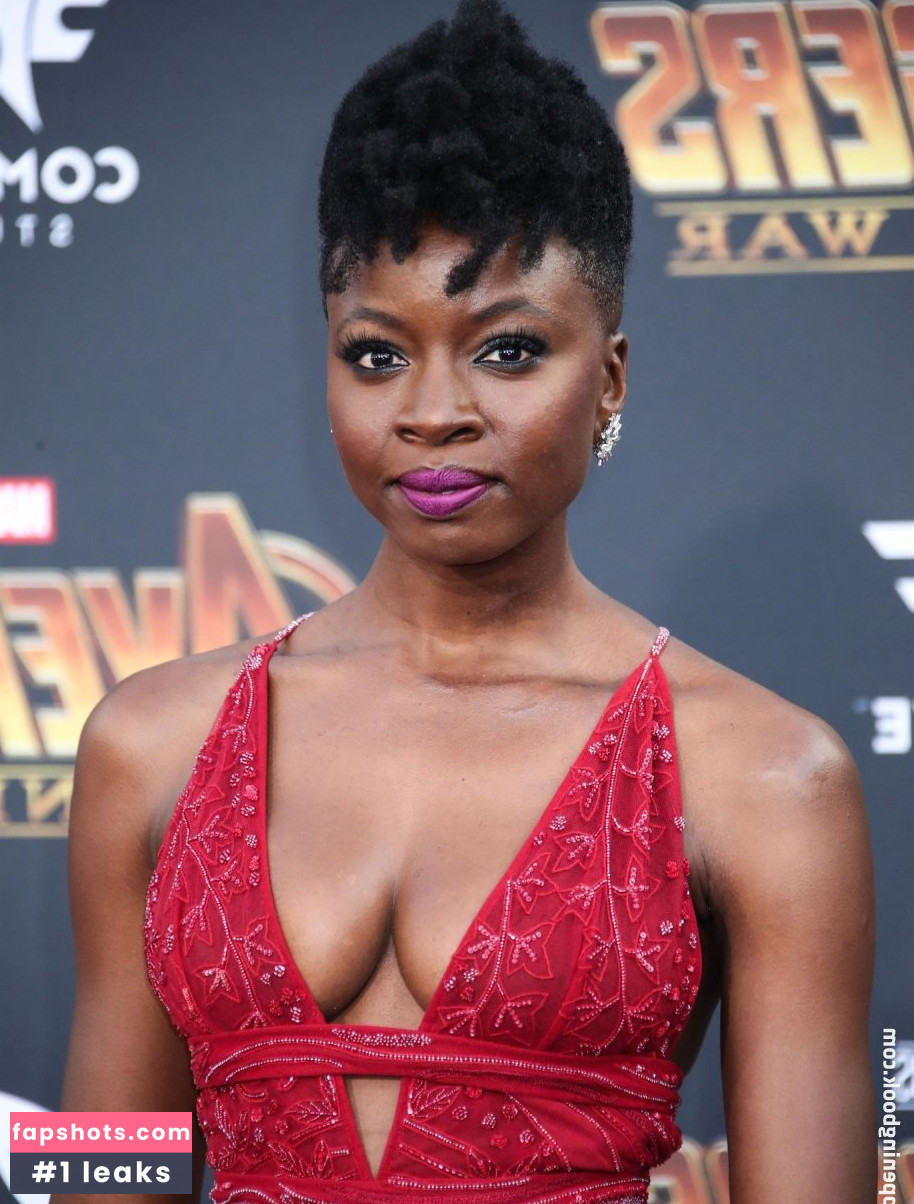 Danai Gurira Nahé úniky fotek pouze od fanoušků #82 - Fapshots