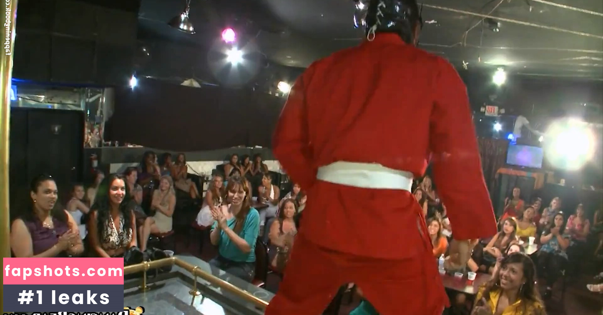 Dancing Bear Filtración Desnuda OnlyFans Foto #15 - Fapshots