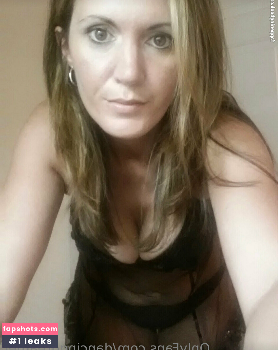 dancingdreamer nude babe gallery