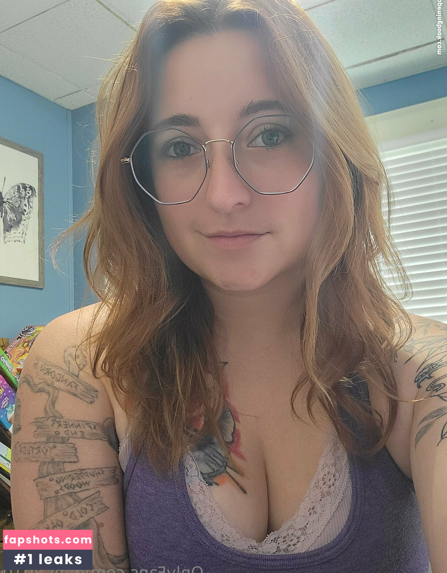 dani-2010 gallery photo #3