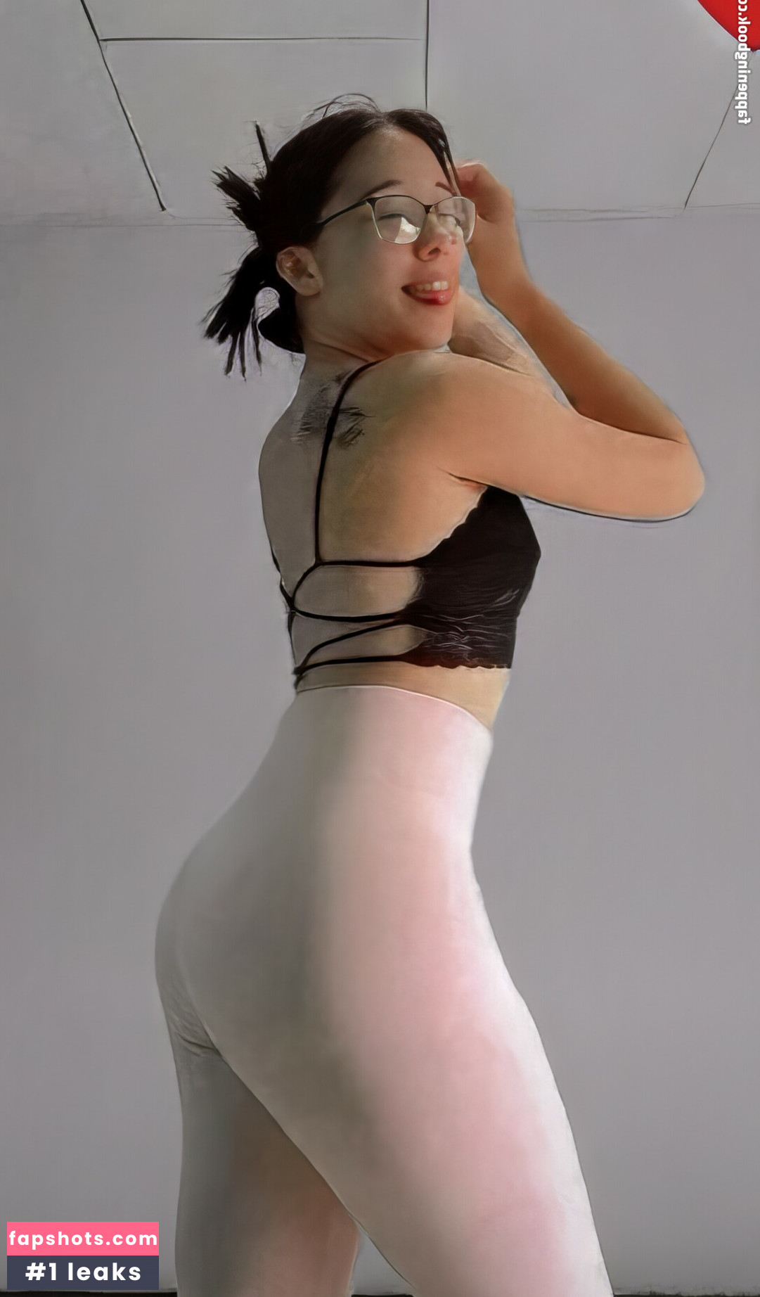 Dani Arce gallery photo #36