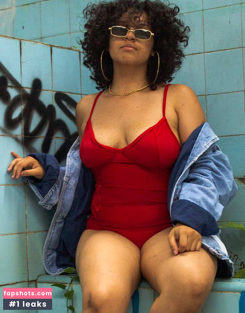 dani_bluee gallery photo #8