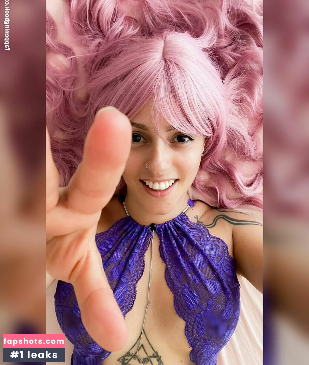 Dani Botan gallery photo #18