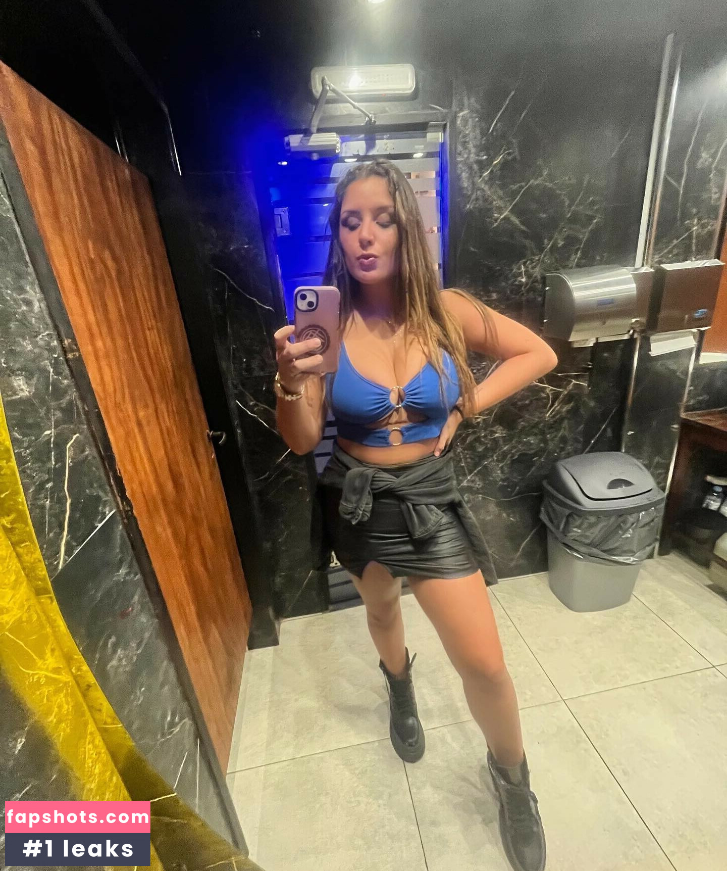 Dani Leiva Filtración Desnuda OnlyFans Foto #20 - Fapshots