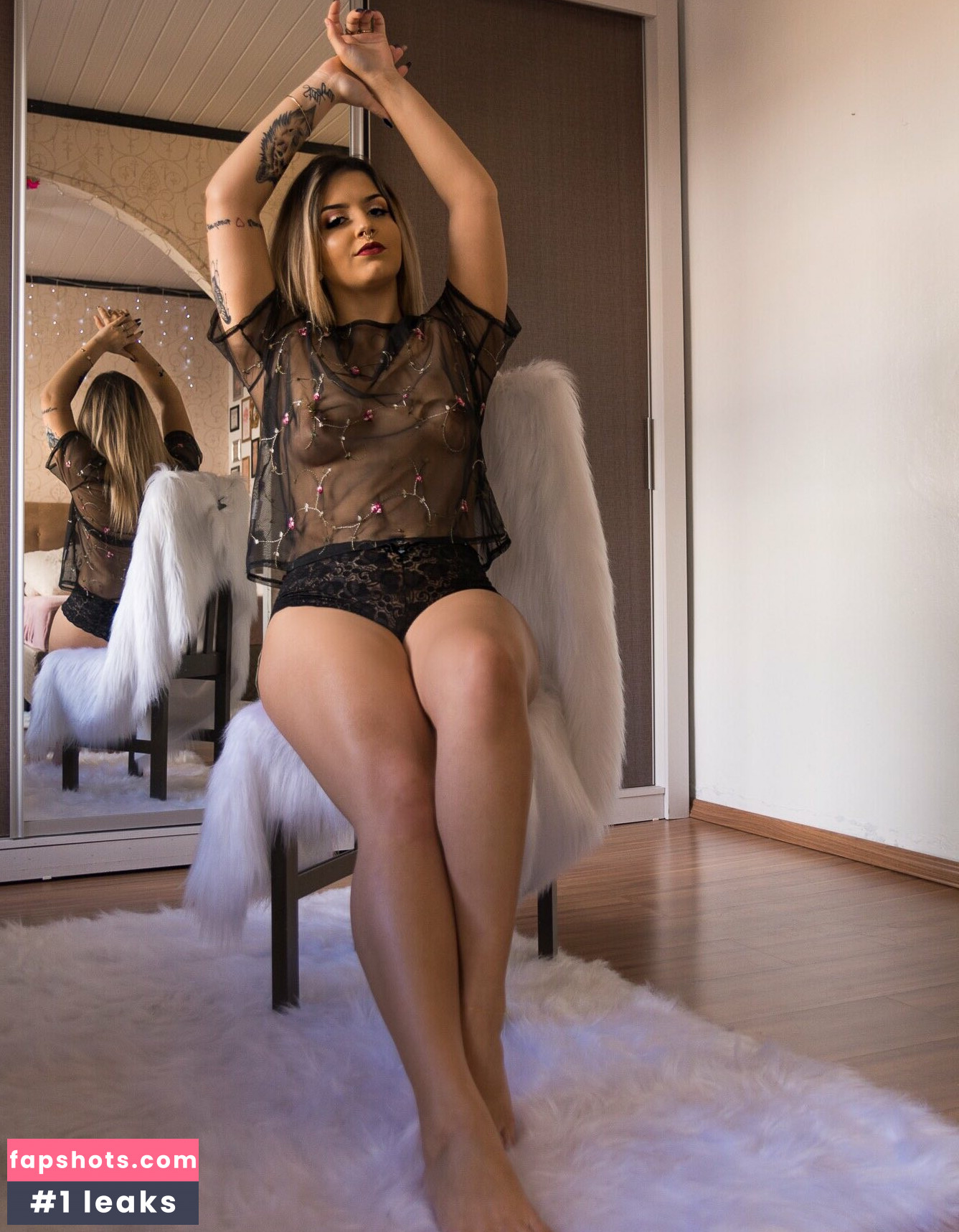 Dani Moraes gallery photo #4