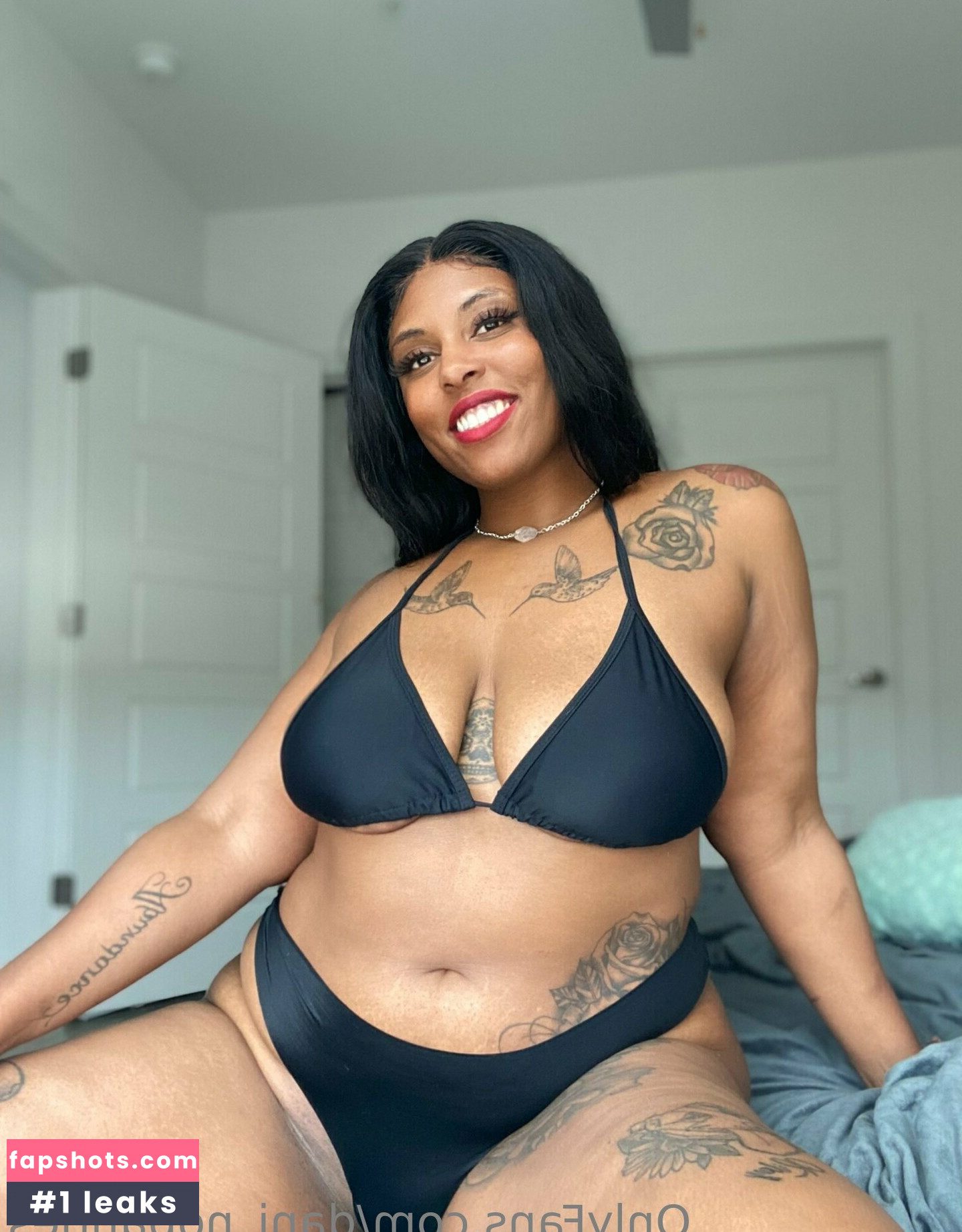 dani_nopanties gallery photo #4