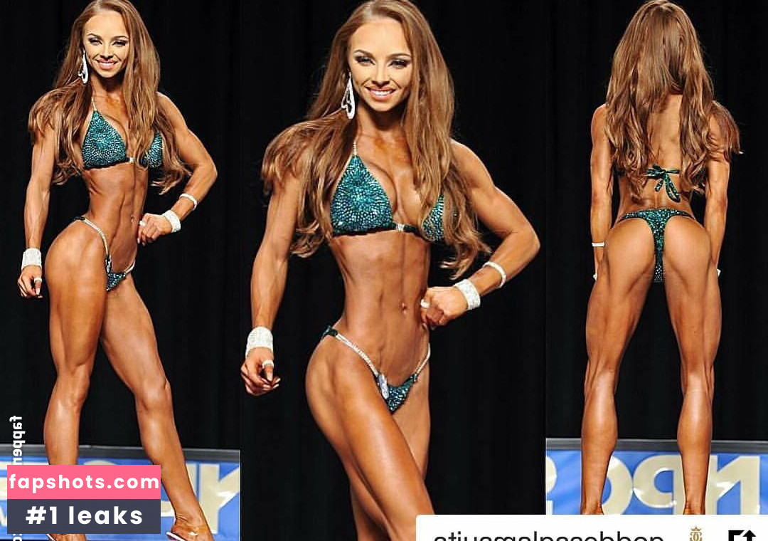 Dani Phelps gallery photo #26