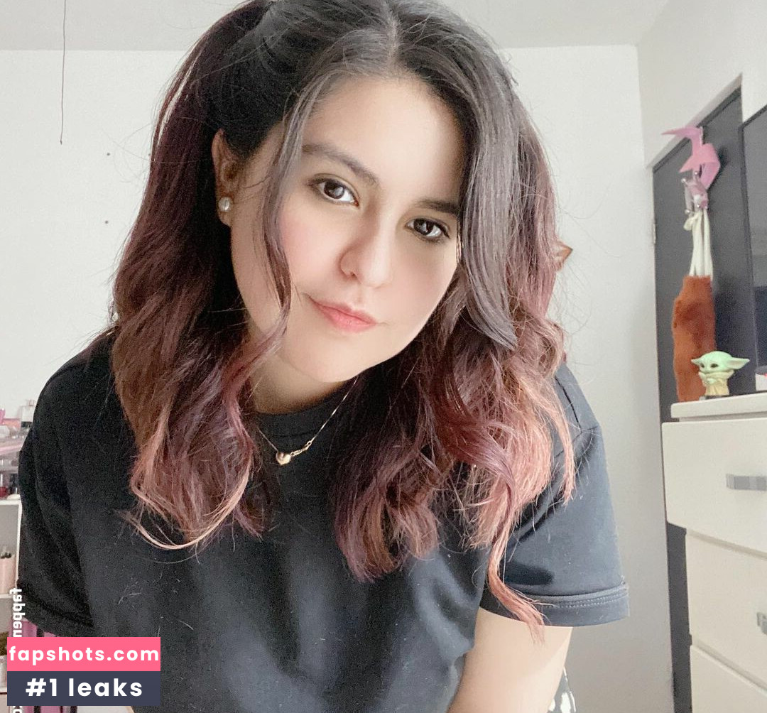 Dani Stocking gallery photo #16