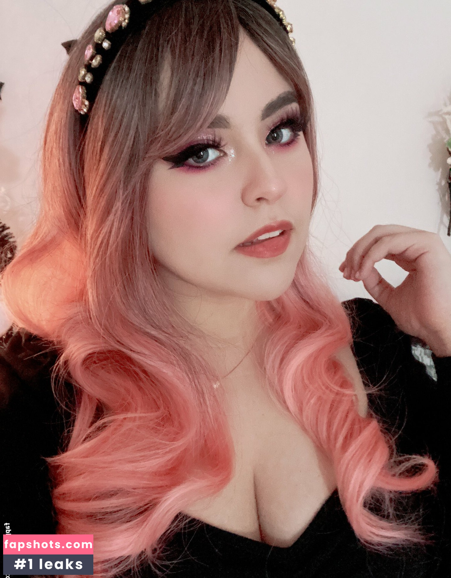 Dani Stocking gallery photo #17