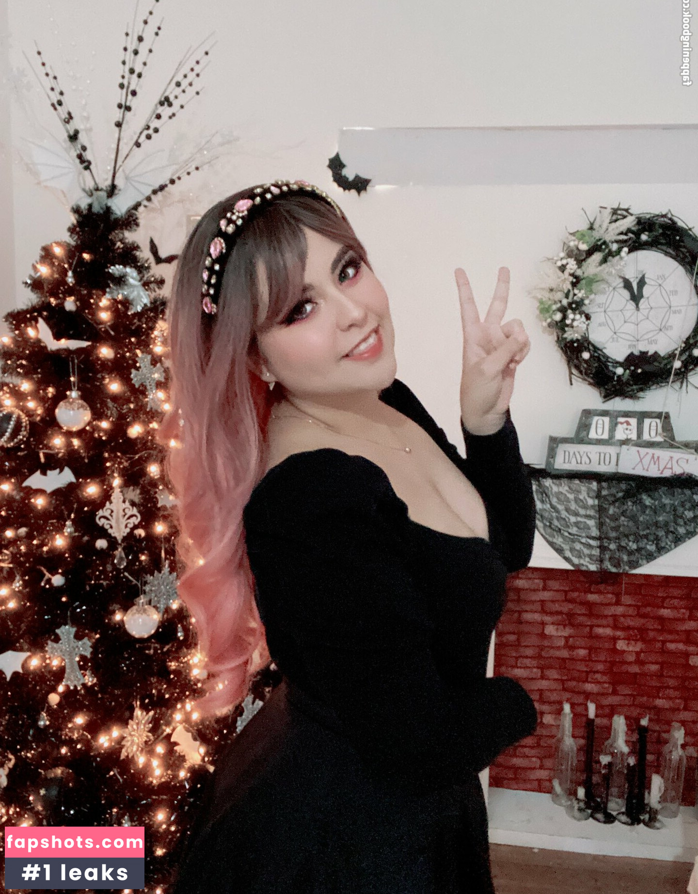 Dani Stocking gallery photo #20