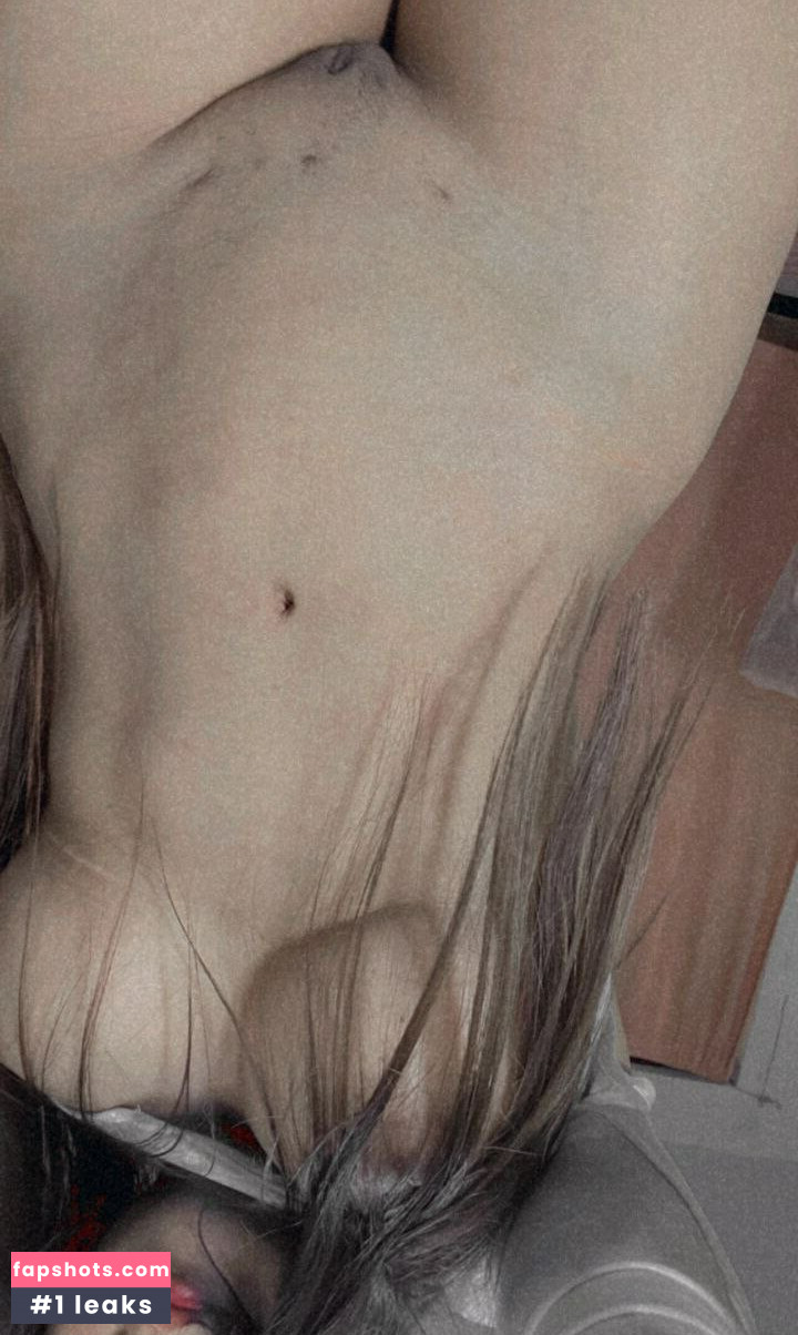 Dania Altamirano gallery photo #24