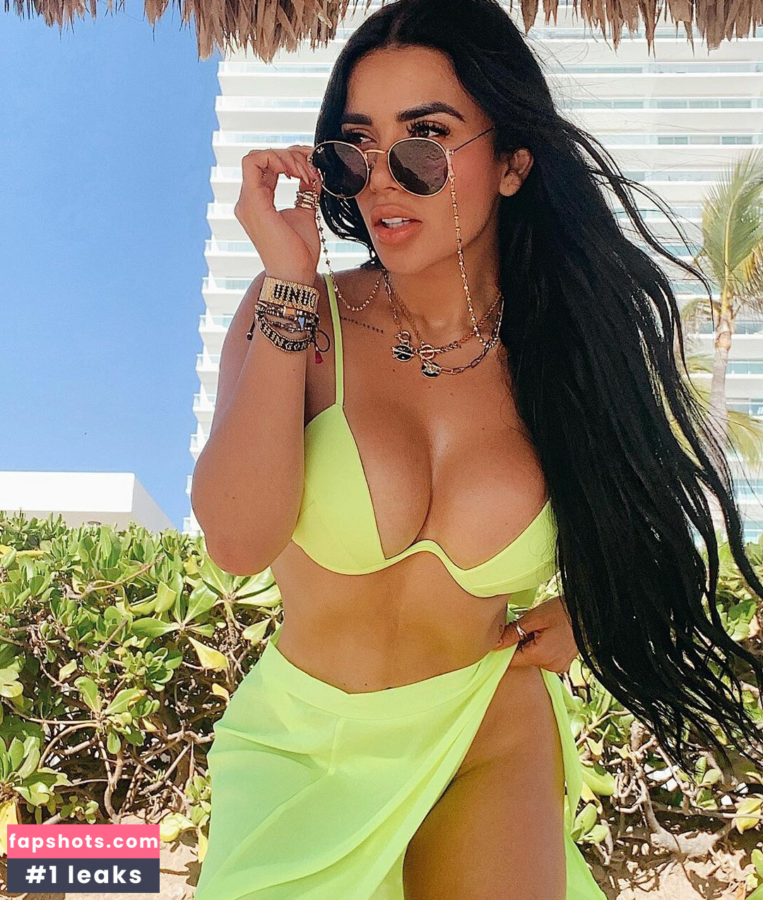 Dania Méndez Filtración Desnuda OnlyFans Foto #10 - Fapshots