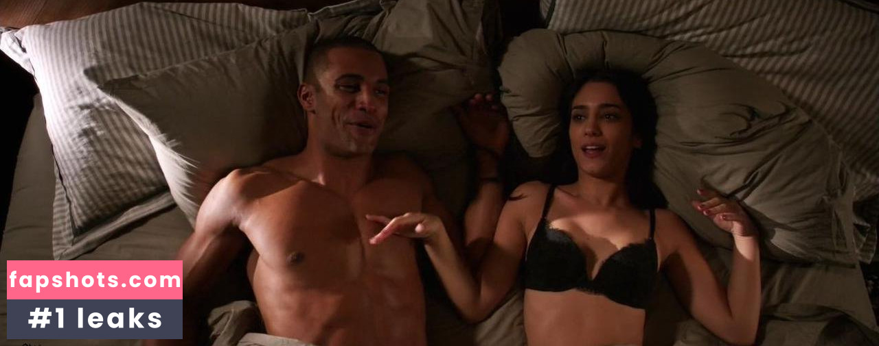 Dania Ramirez gallery photo #107