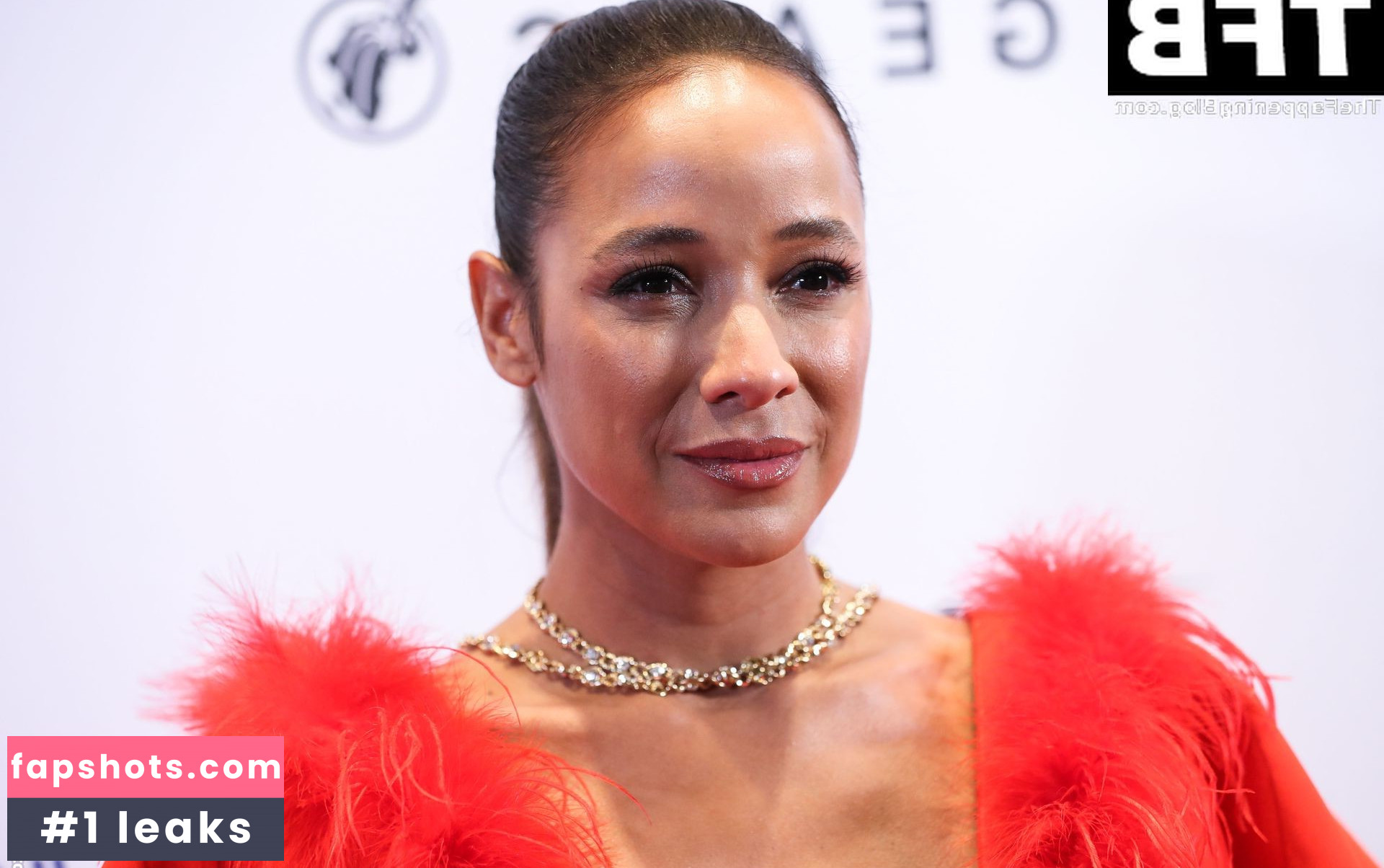 Dania Ramirez gallery photo #51