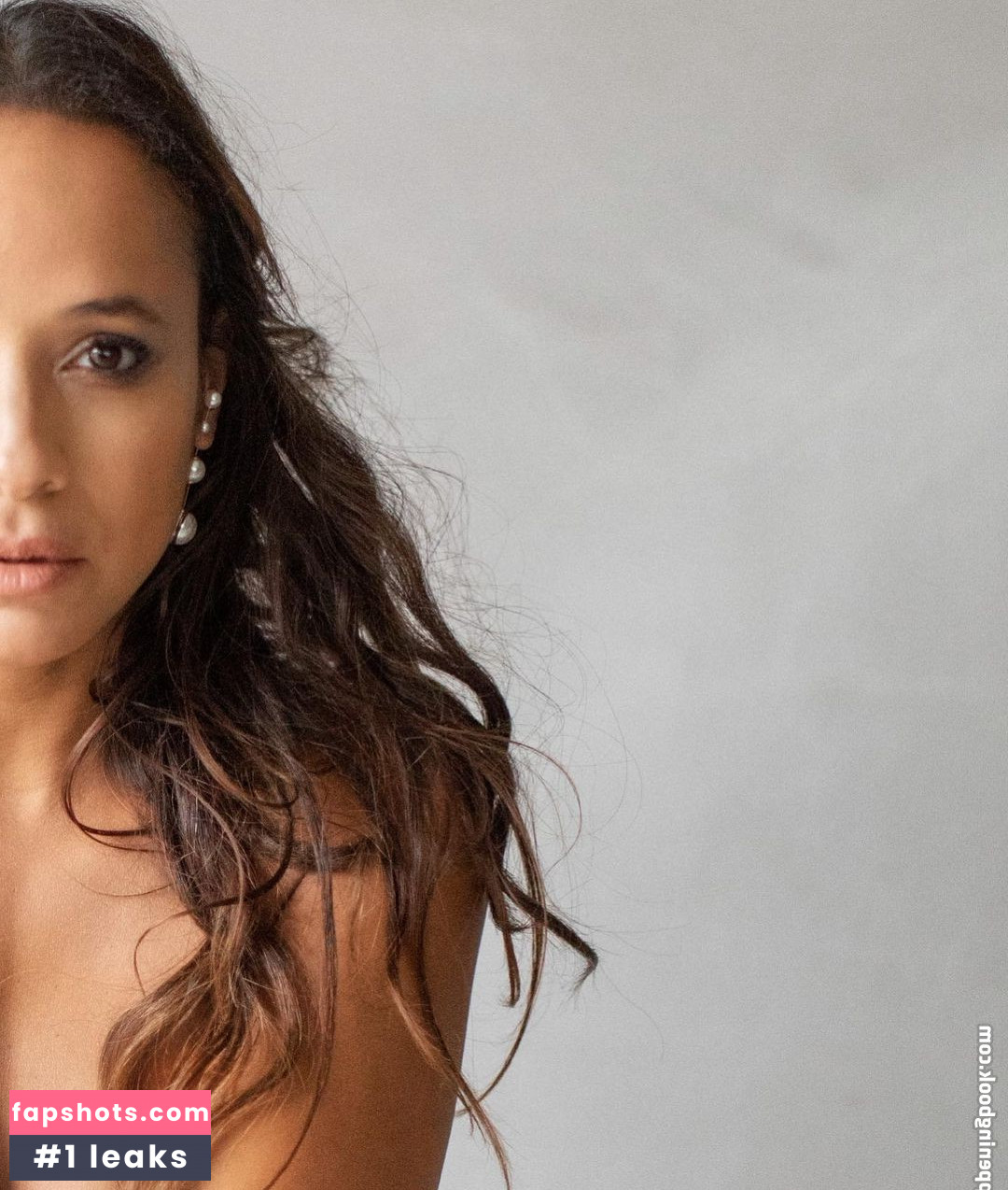 Dania Ramirez gallery photo #61