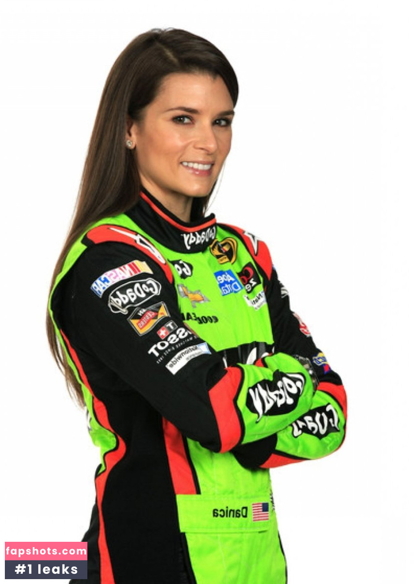 Danica Patrick gallery photo #102