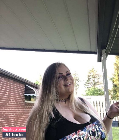 Danie Marie gallery photo #8