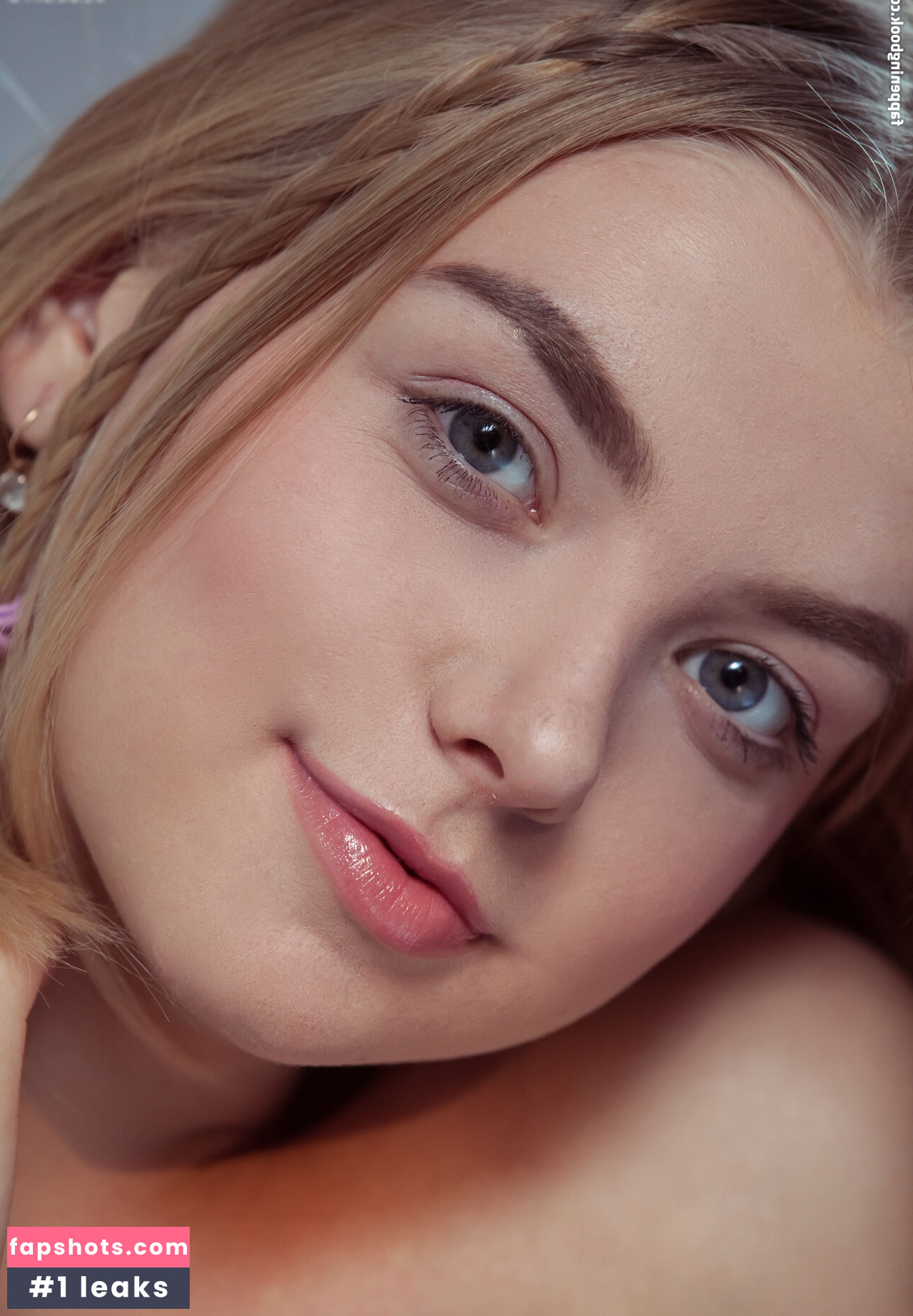 Daniel Sea gallery photo #127