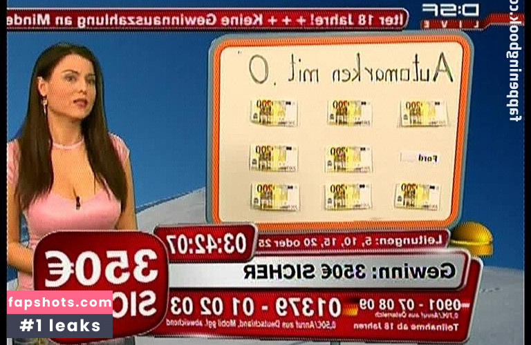 Daniela Elger gallery photo #16