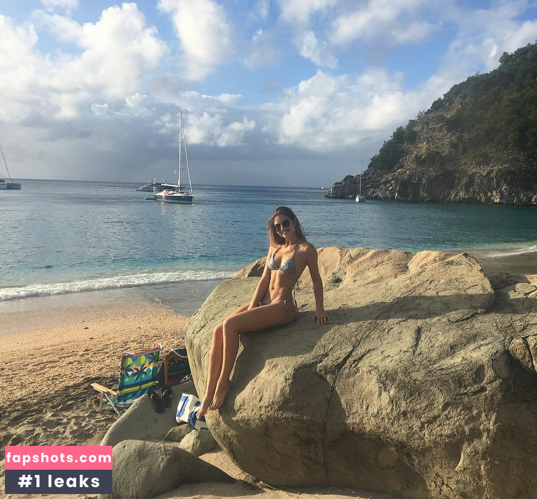 Daniela Lopez Osorio Nude Leaks OnlyFans Photos #175 - LeakJerk