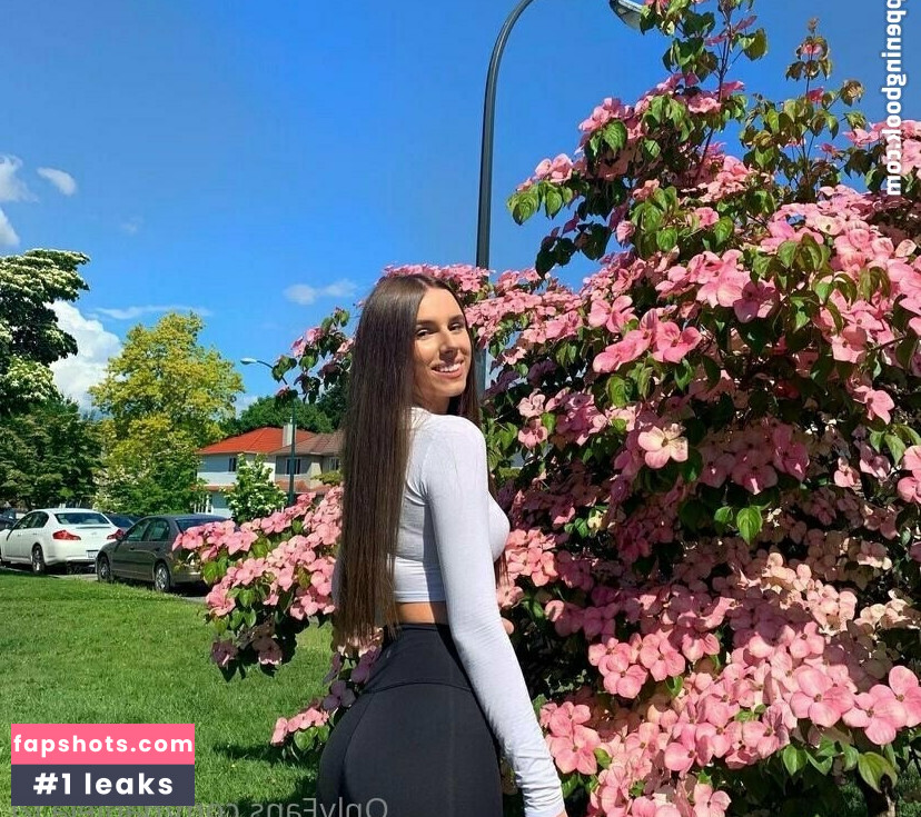 Daniela.lzj gallery photo #40