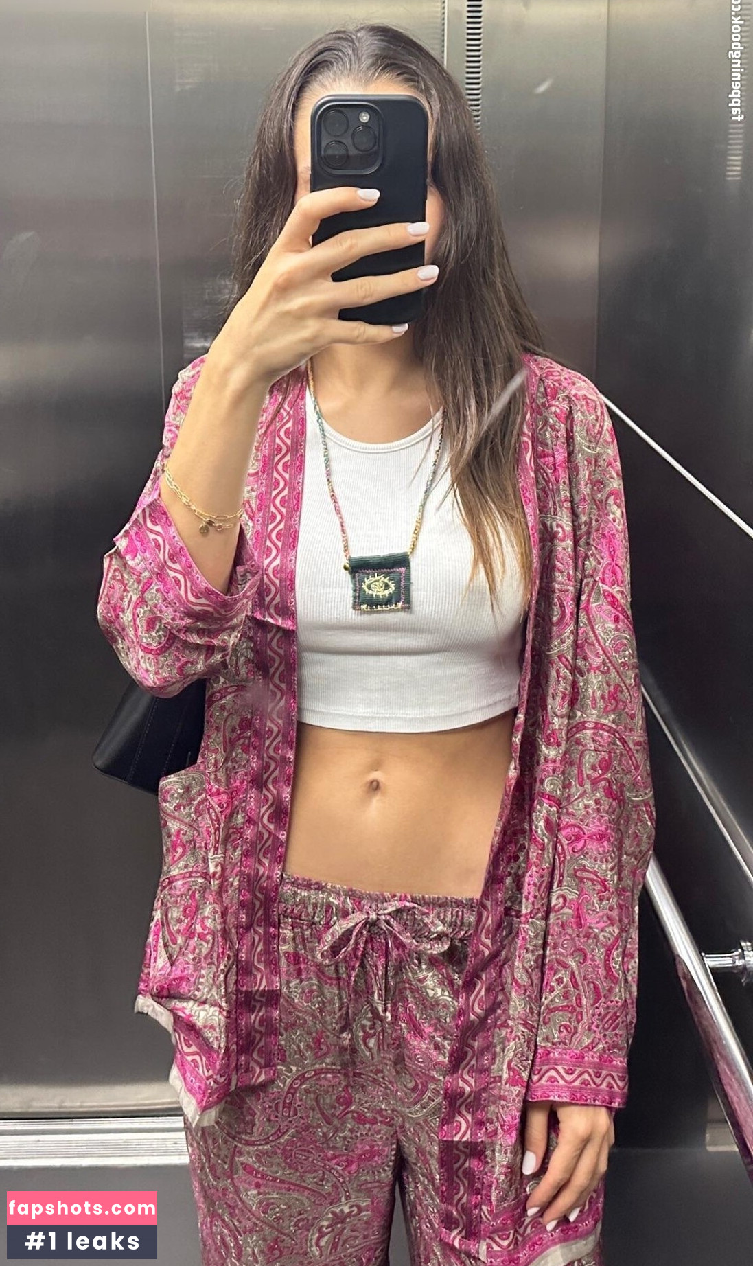 Daniela Melchior gallery photo #125