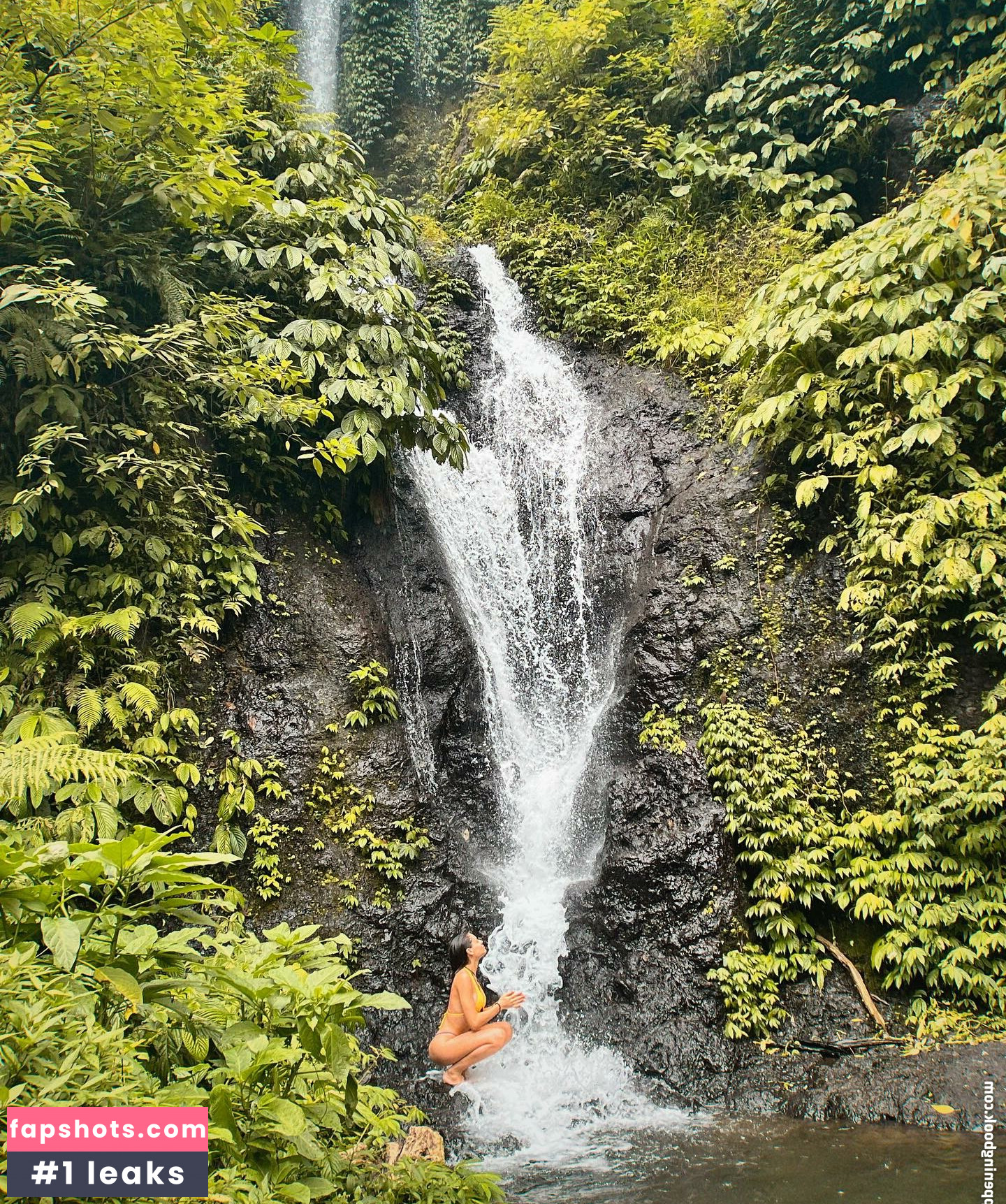 Daniela Melchior gallery photo #151