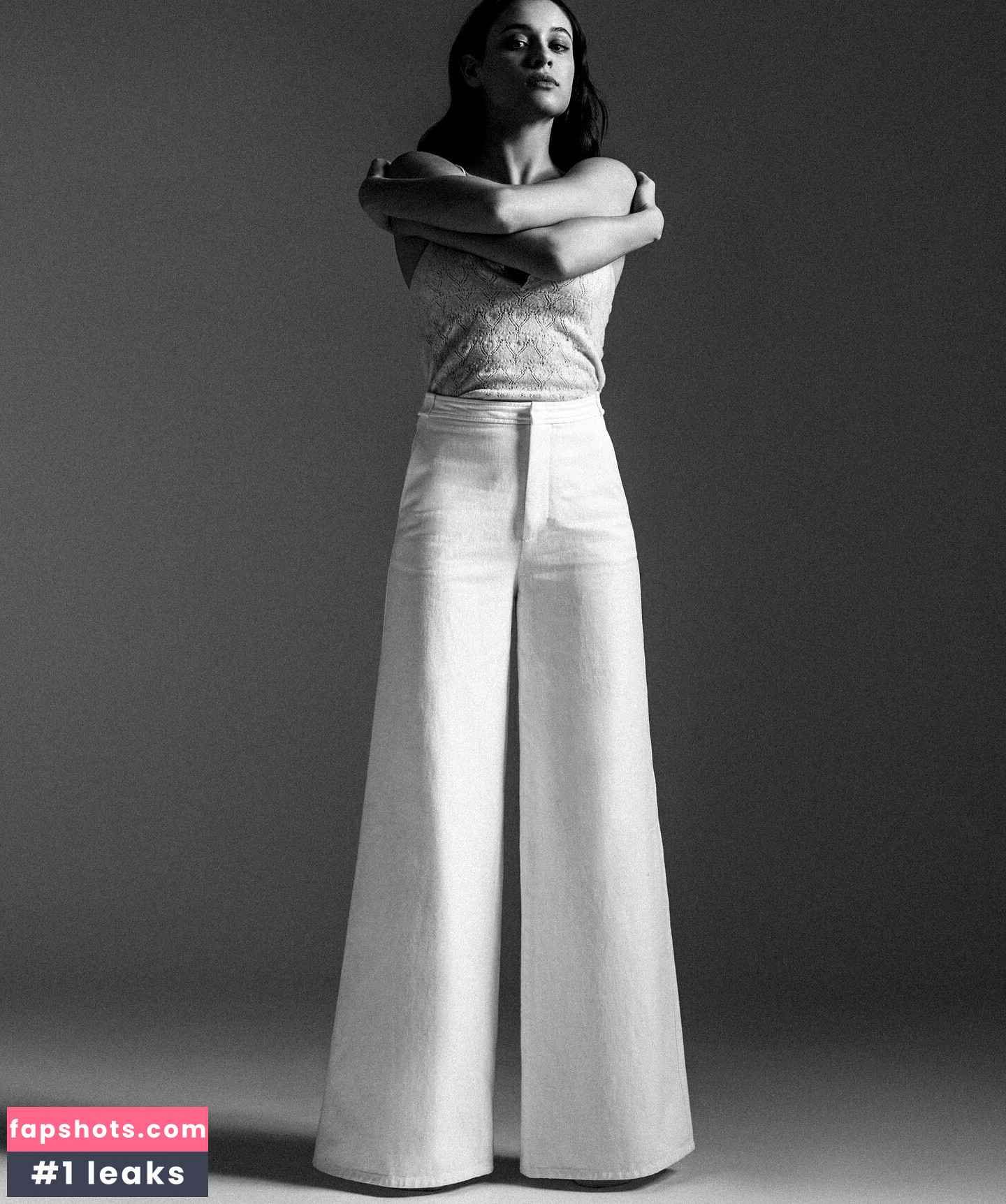 Daniela Melchior gallery photo #210