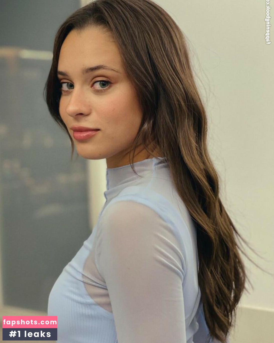 Daniela Melchior gallery photo #272