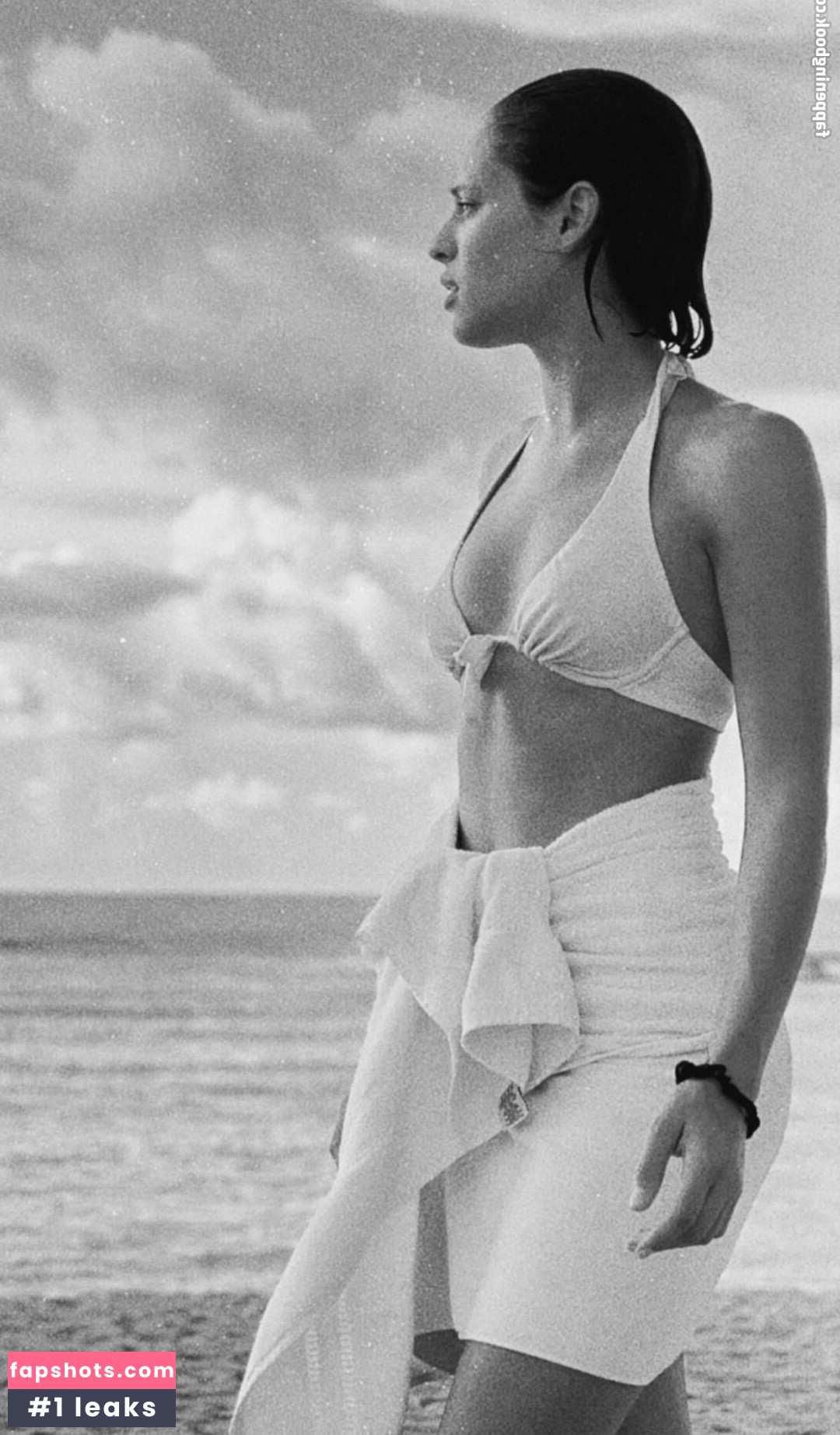 Daniela Melchior gallery photo #274