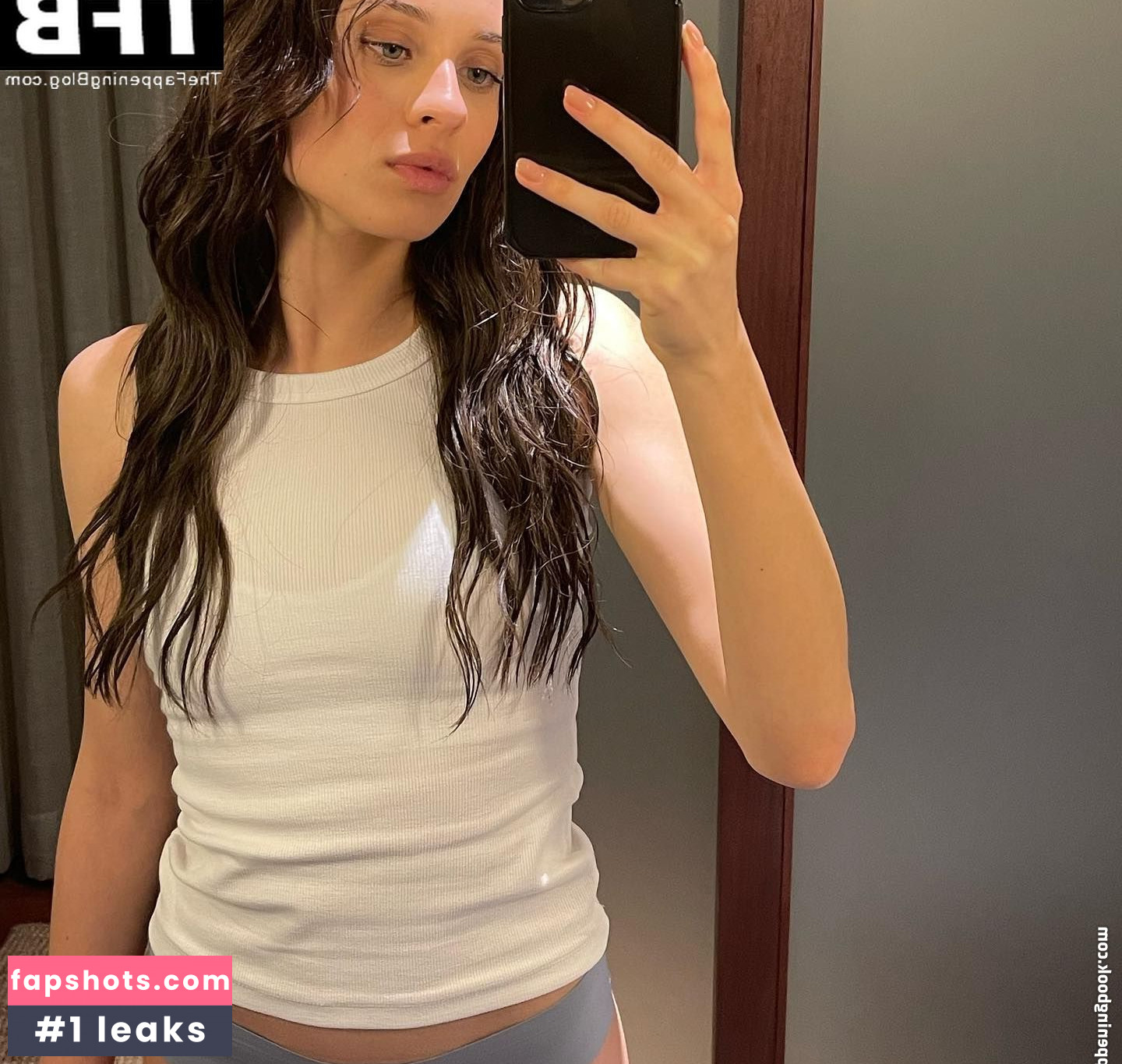 Daniela Melchior gallery photo #284