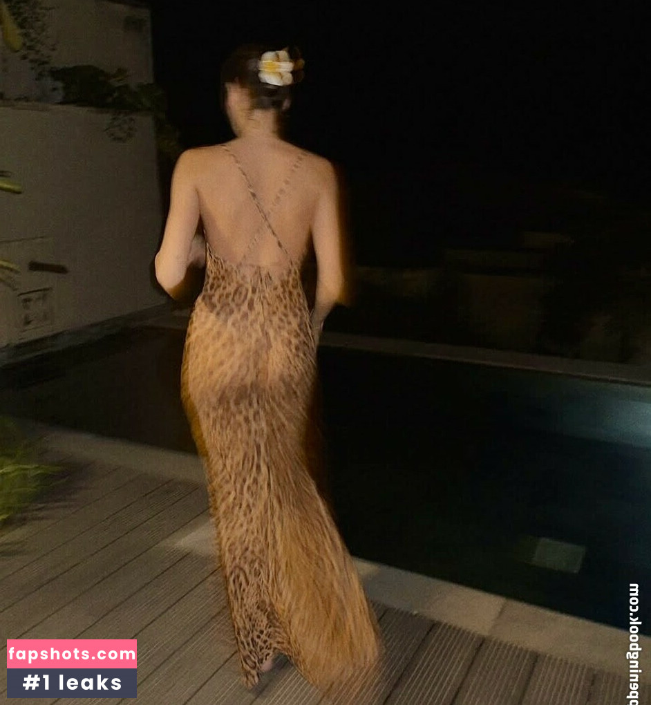 Daniela Melchior gallery photo #64