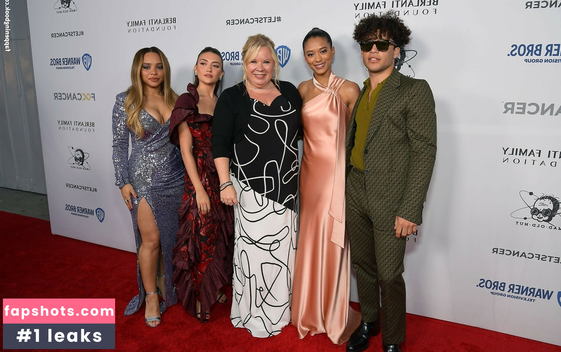 Daniela Nieves gallery photo #31