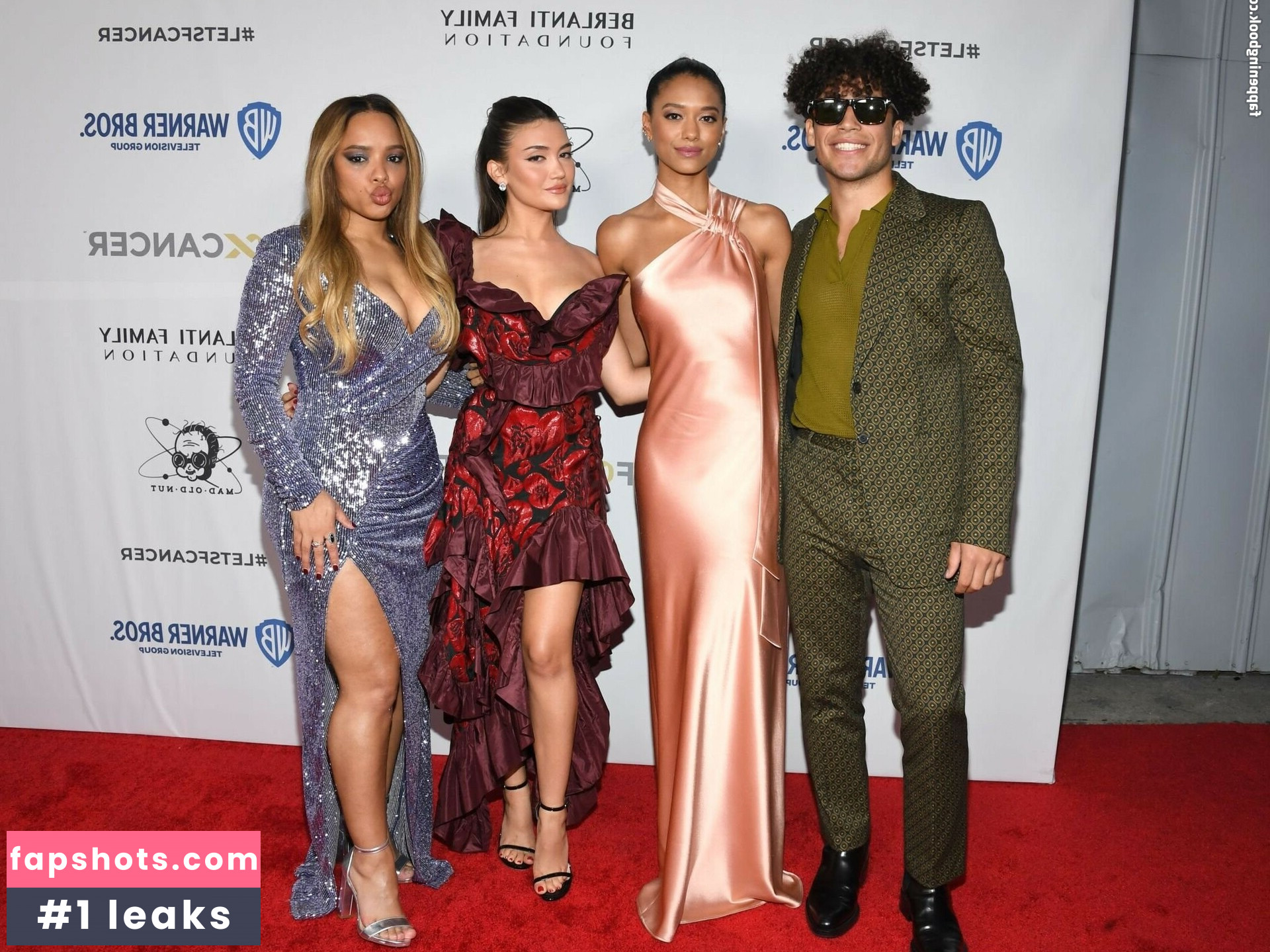 Daniela Nieves gallery photo #37