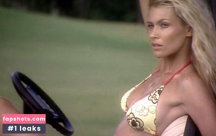 Daniela Pestova gallery photo #6