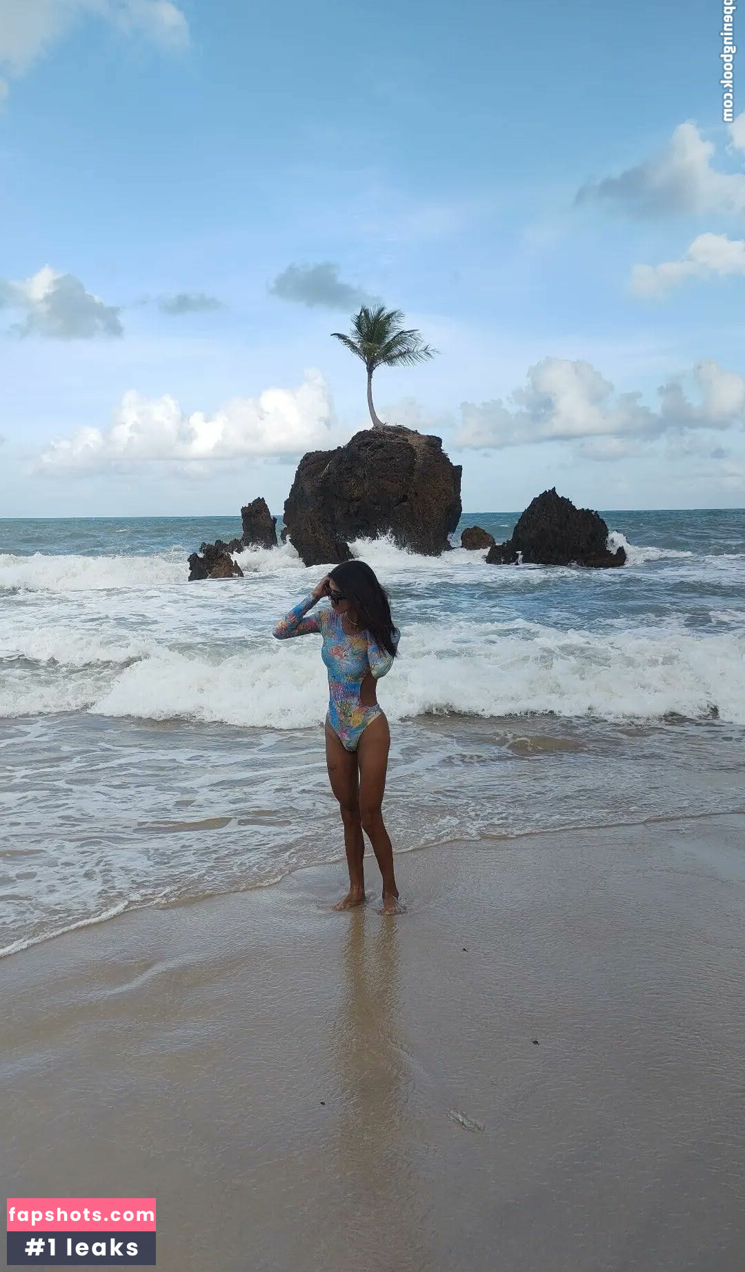 Daniela Santos gallery photo #30