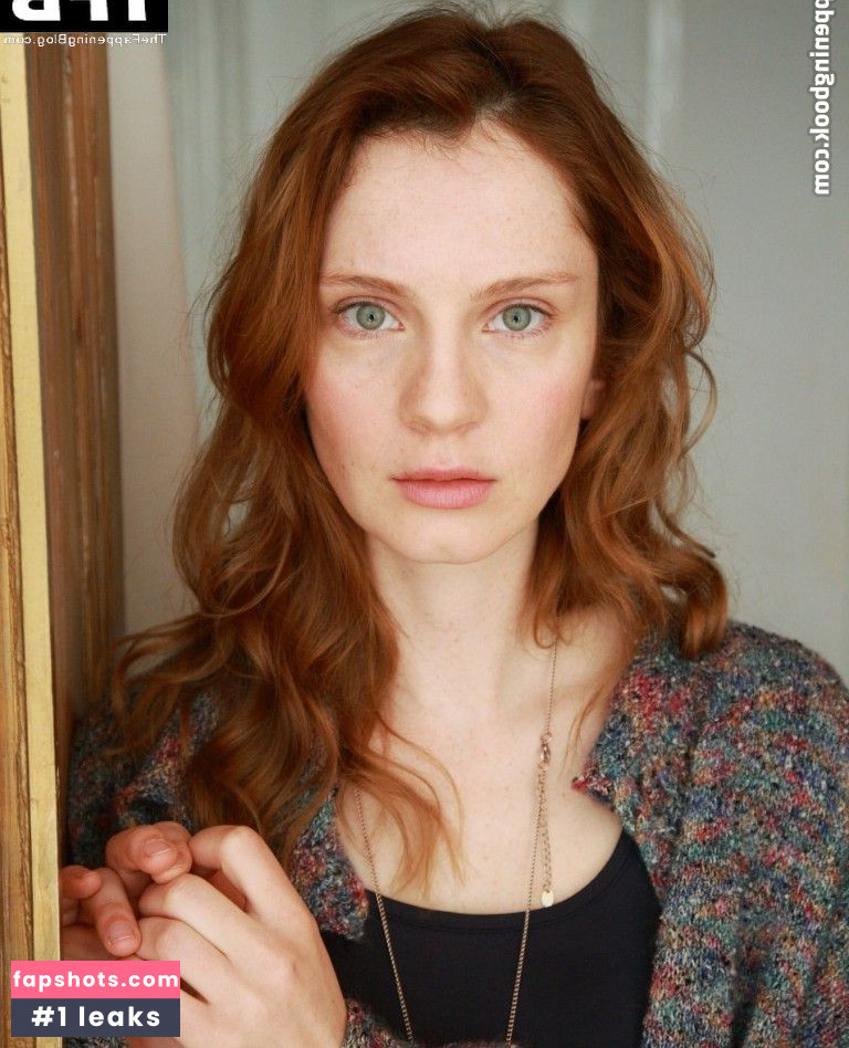 Daniela Schulz gallery photo #3