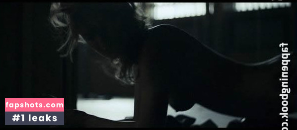 Daniela Schulz gallery photo #36