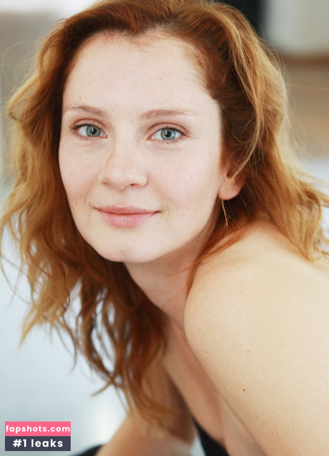 Daniela Schulz gallery photo #47