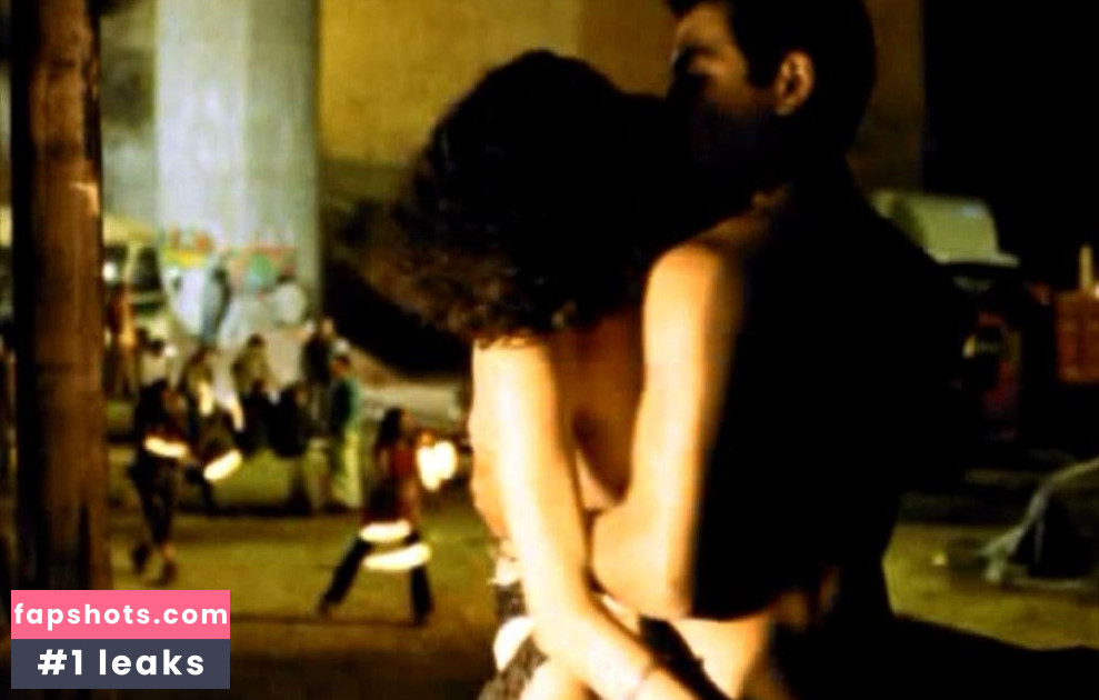 Daniela Torres gallery photo #2